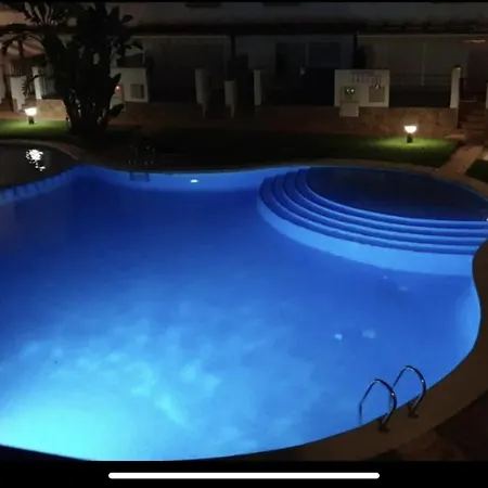 Holiday home Encantadora Casa Con Piscina A 5 Min Playa Wifi